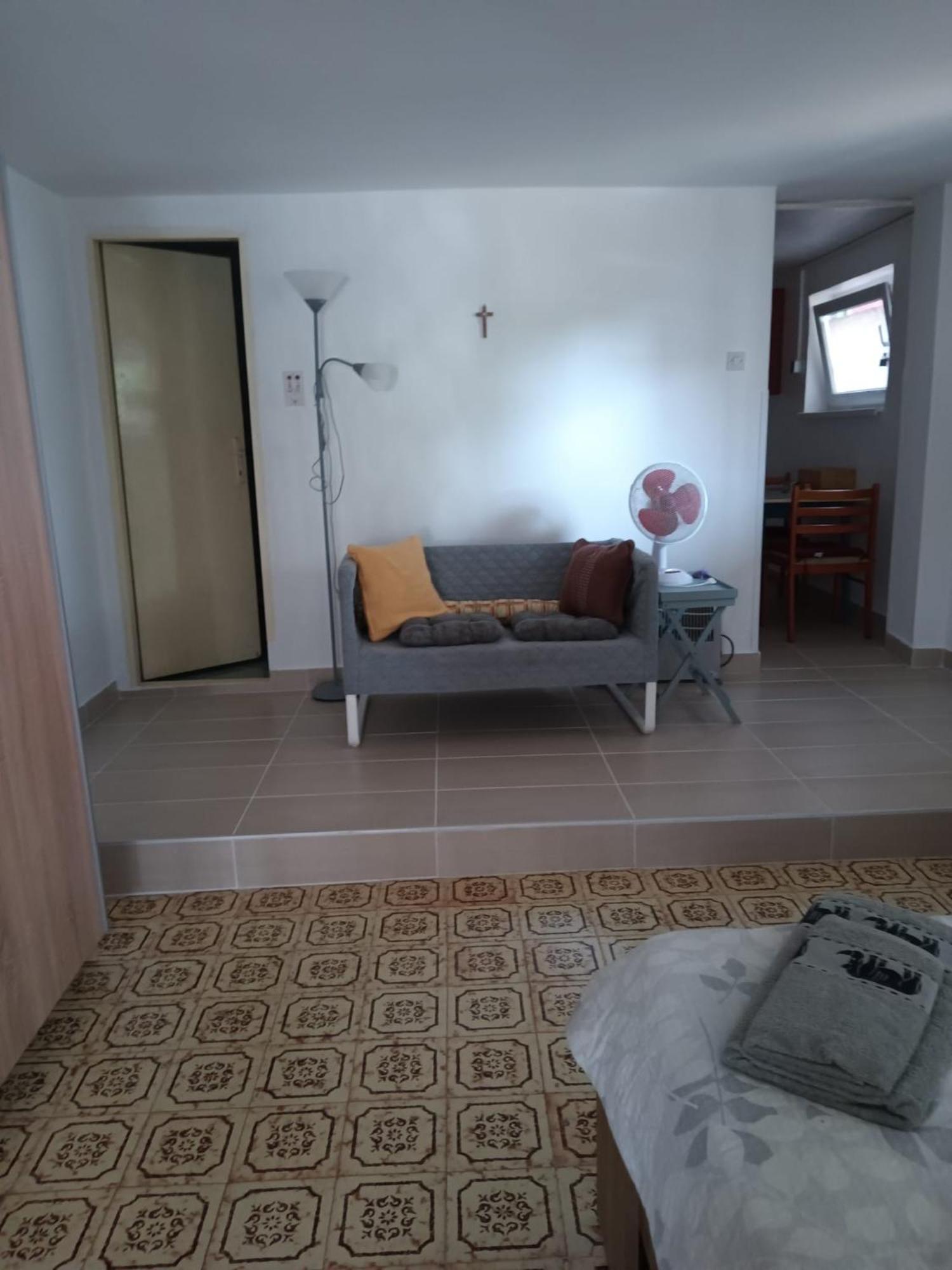 Studio Apartment Posavec Premantura Exteriör bild